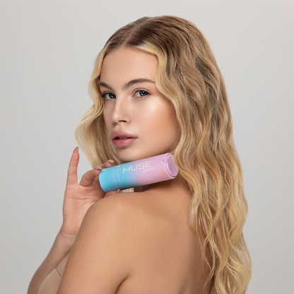 Model with the MUSE peptide serum