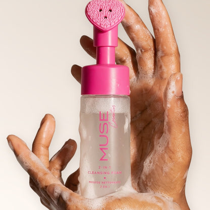 Built-in silicone brush of the MUSE Pink cleansing foam